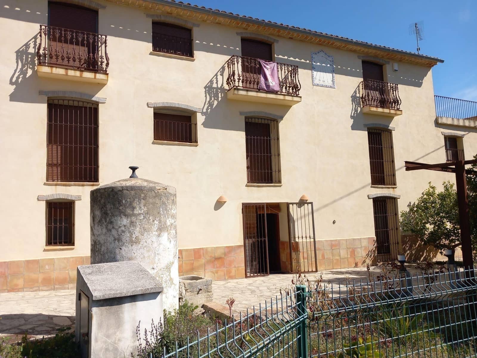 8 sovrum Villa till salu i Planes med garage - 450 000 € (Ref: 9396115)