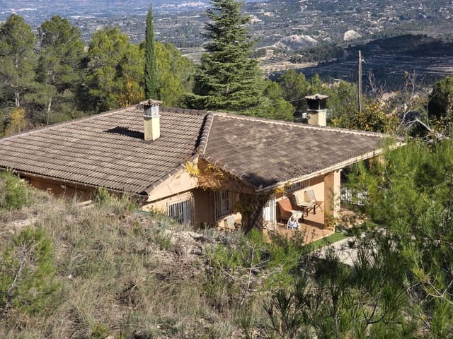 3 bedroom Finca/Country House for sale in Cocentaina with garage - € 210,000 (Ref: 9411079)