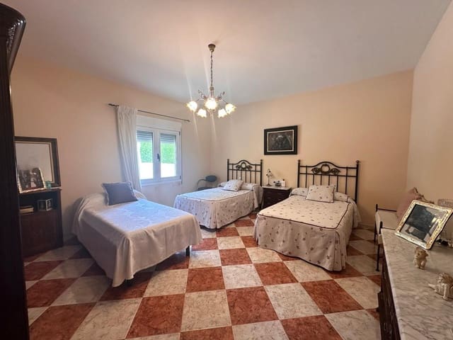 4 soveværelse Villa til salg i Muro de Alcoy med garage - € 250.000 (Ref: 9414223)