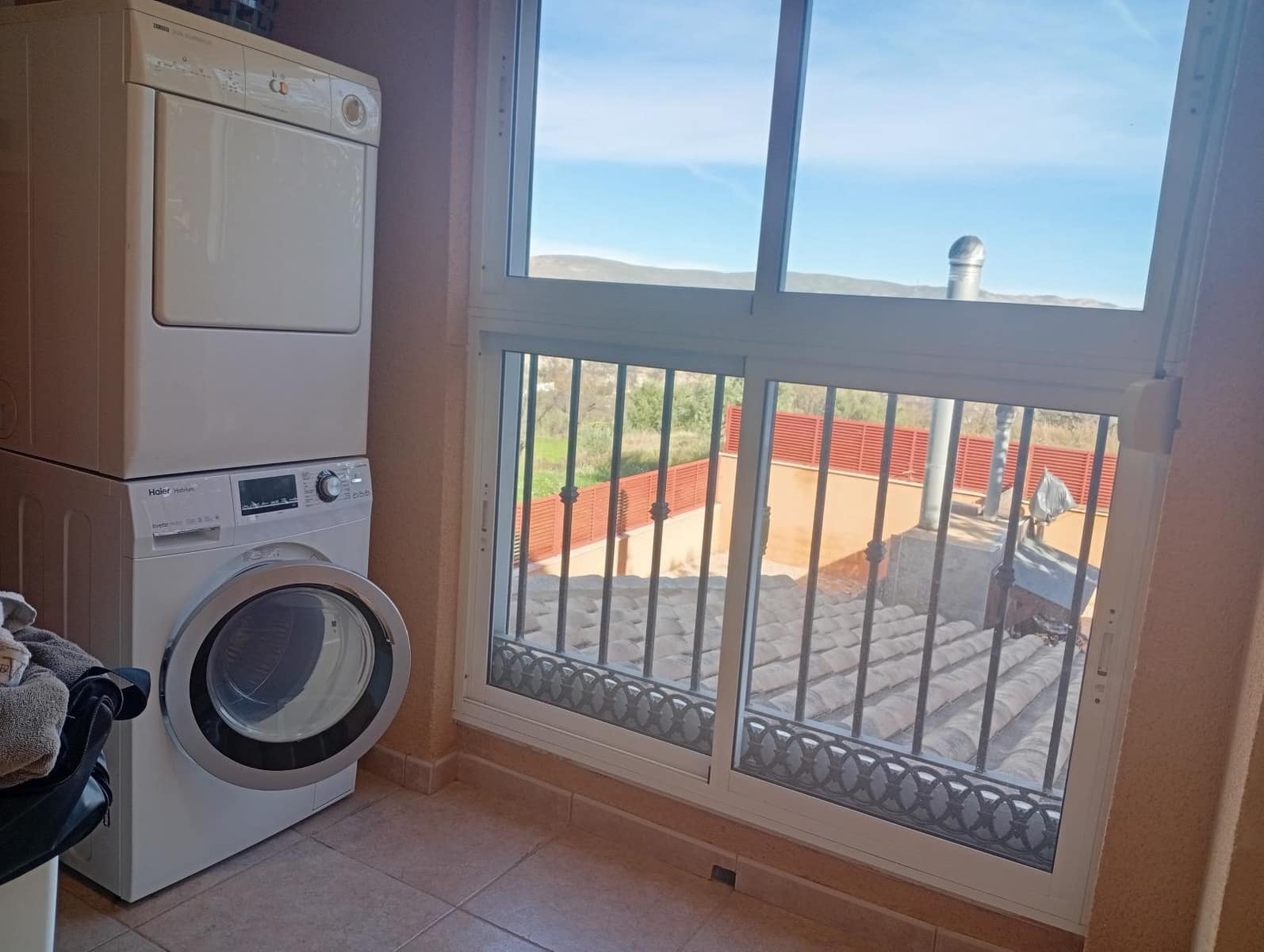 4 Zimmer Reihenhaus zu verkaufen in Penaguila mit Garage - 250.000 € (Ref: 9431151)