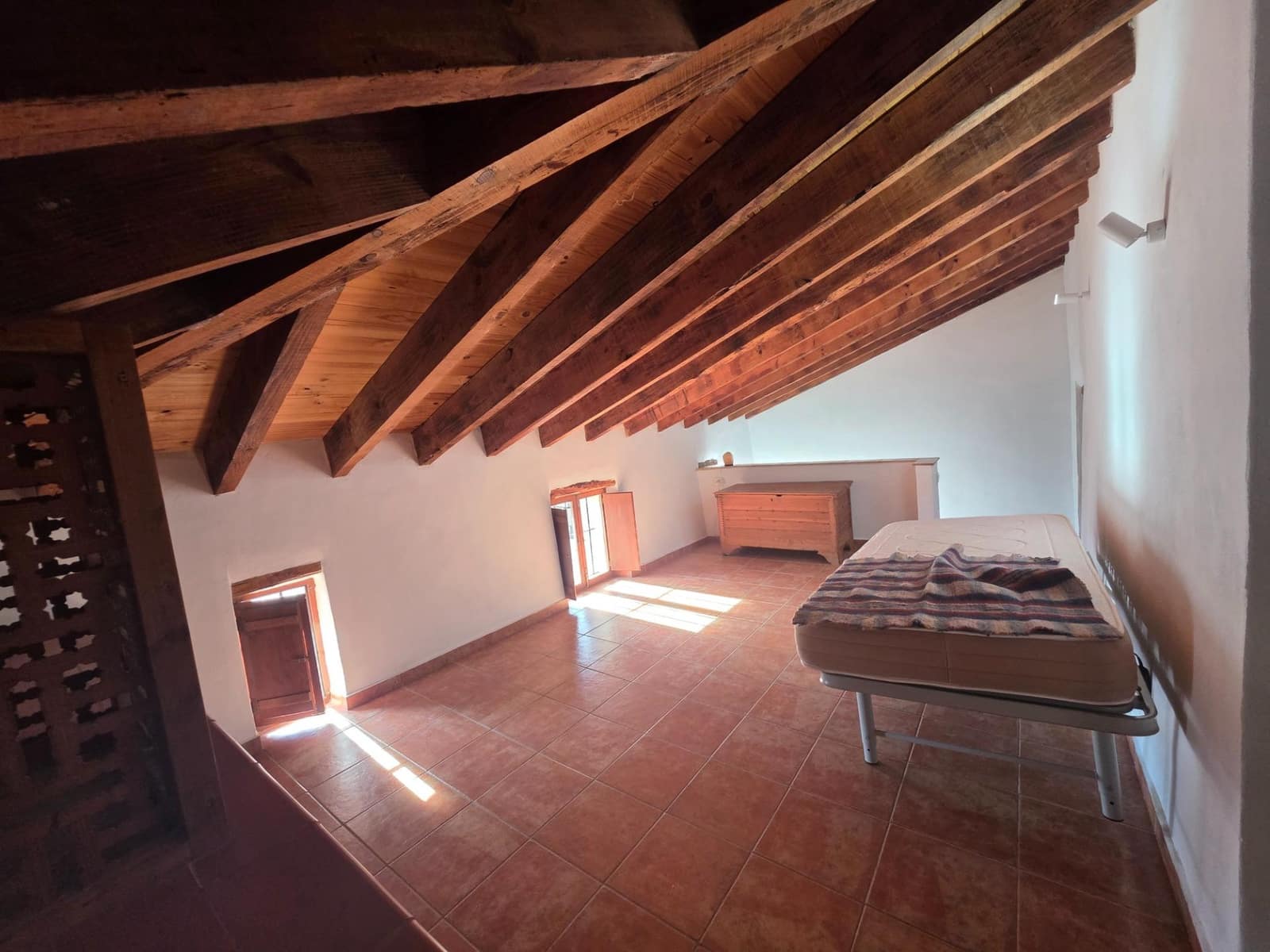 2 sypialnia Finka/Dom wiejski na sprzedaż w Torremanzanas z basenem - 220 000 € (Ref: 9509060)