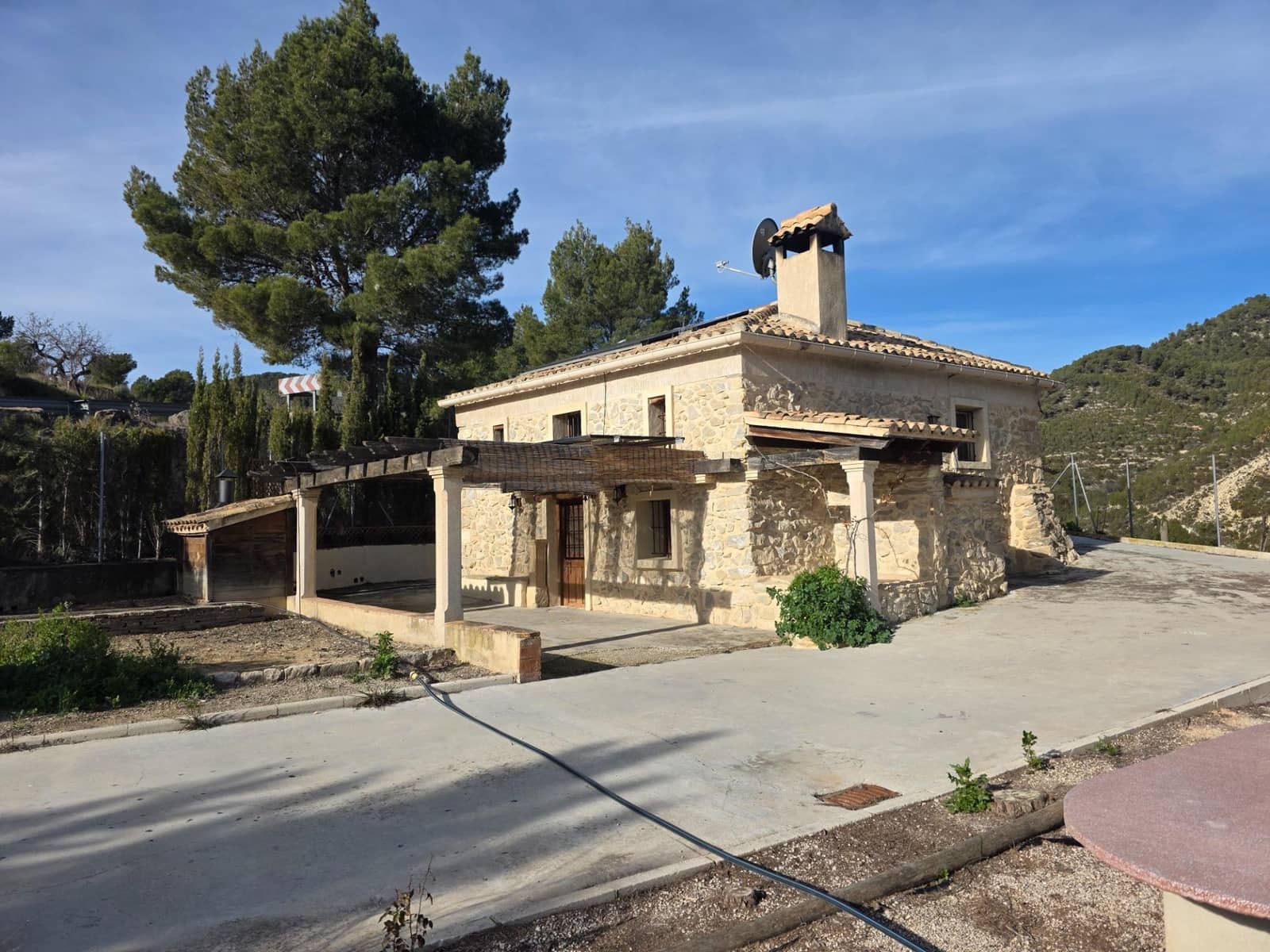 2 sypialnia Finka/Dom wiejski na sprzedaż w Torremanzanas z basenem - 220 000 € (Ref: 9509060)