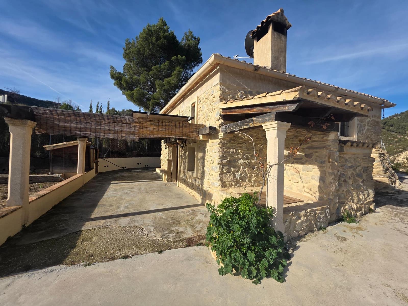 2 sypialnia Finka/Dom wiejski na sprzedaż w Torremanzanas z basenem - 220 000 € (Ref: 9509060)