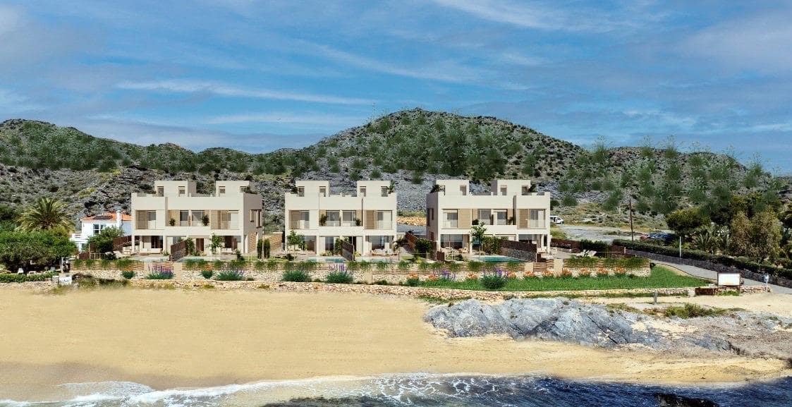 4 bedroom Villa for sale in Cuevas del Almanzora with pool garage - € 1,070,000 (Ref: 9520854)