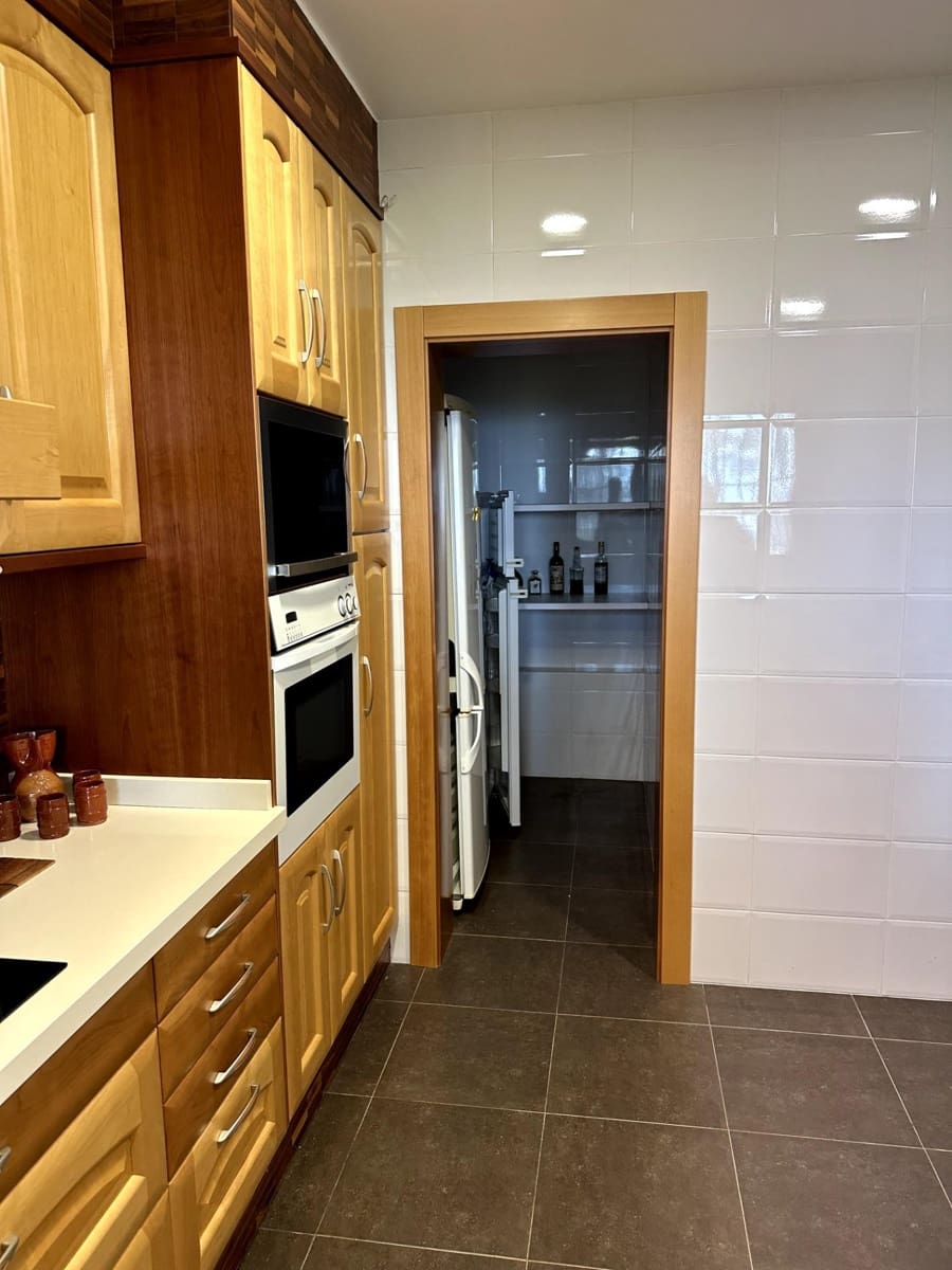 4 soverom Villa til salgs i Muro de Alcoy med svømmebasseng garasje - € 595 000 (Ref: 9541243)