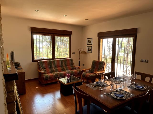 4 bedroom Villa for sale in Muro de Alcoy with pool garage - € 595,000 (Ref: 9541243)