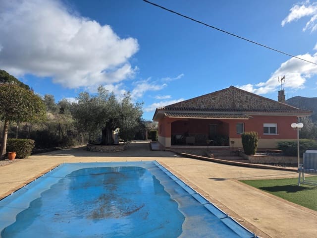 3 soveværelse Finca/Landehus til salg i Gorga med swimmingpool garage - € 380.000 (Ref: 9541741)