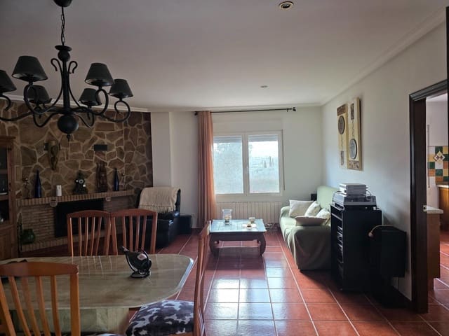 3 soveværelse Finca/Landehus til salg i Gorga med swimmingpool garage - € 380.000 (Ref: 9541741)