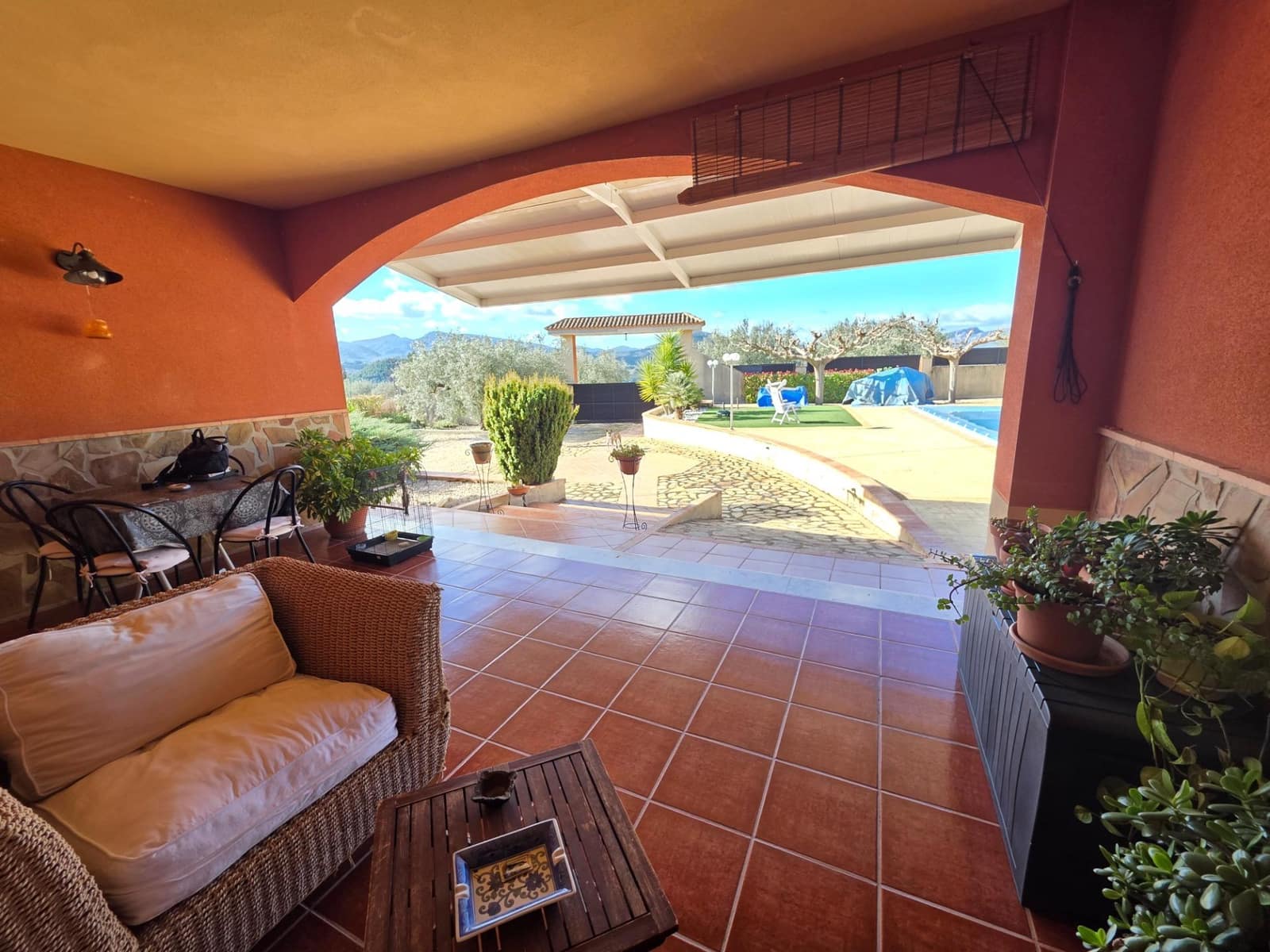 3 slaapkamer Finca/Landhuis te koop in Gorga met zwembad garage - € 380.000 (Ref: 9541741)