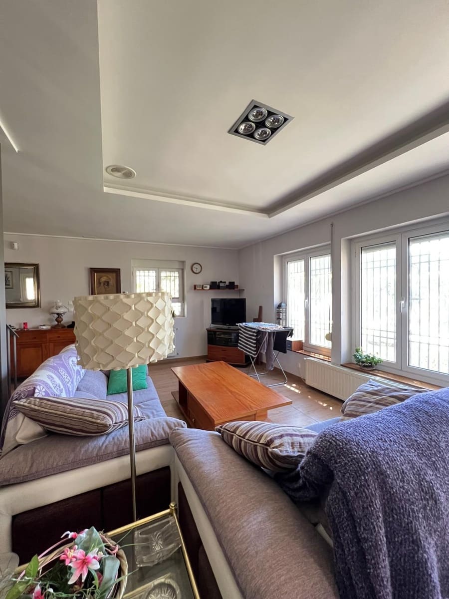 5 soveværelse Villa til salg i Cocentaina med swimmingpool - € 400.000 (Ref: 9548373)