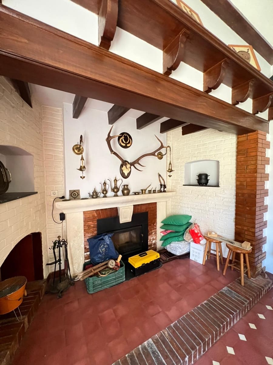 5 soveværelse Villa til salg i Cocentaina med swimmingpool - € 400.000 (Ref: 9548373)