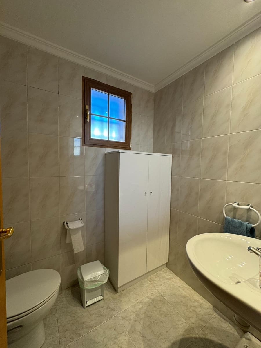 5 soveværelse Villa til salg i Cocentaina med swimmingpool garage - € 280.000 (Ref: 9548375)