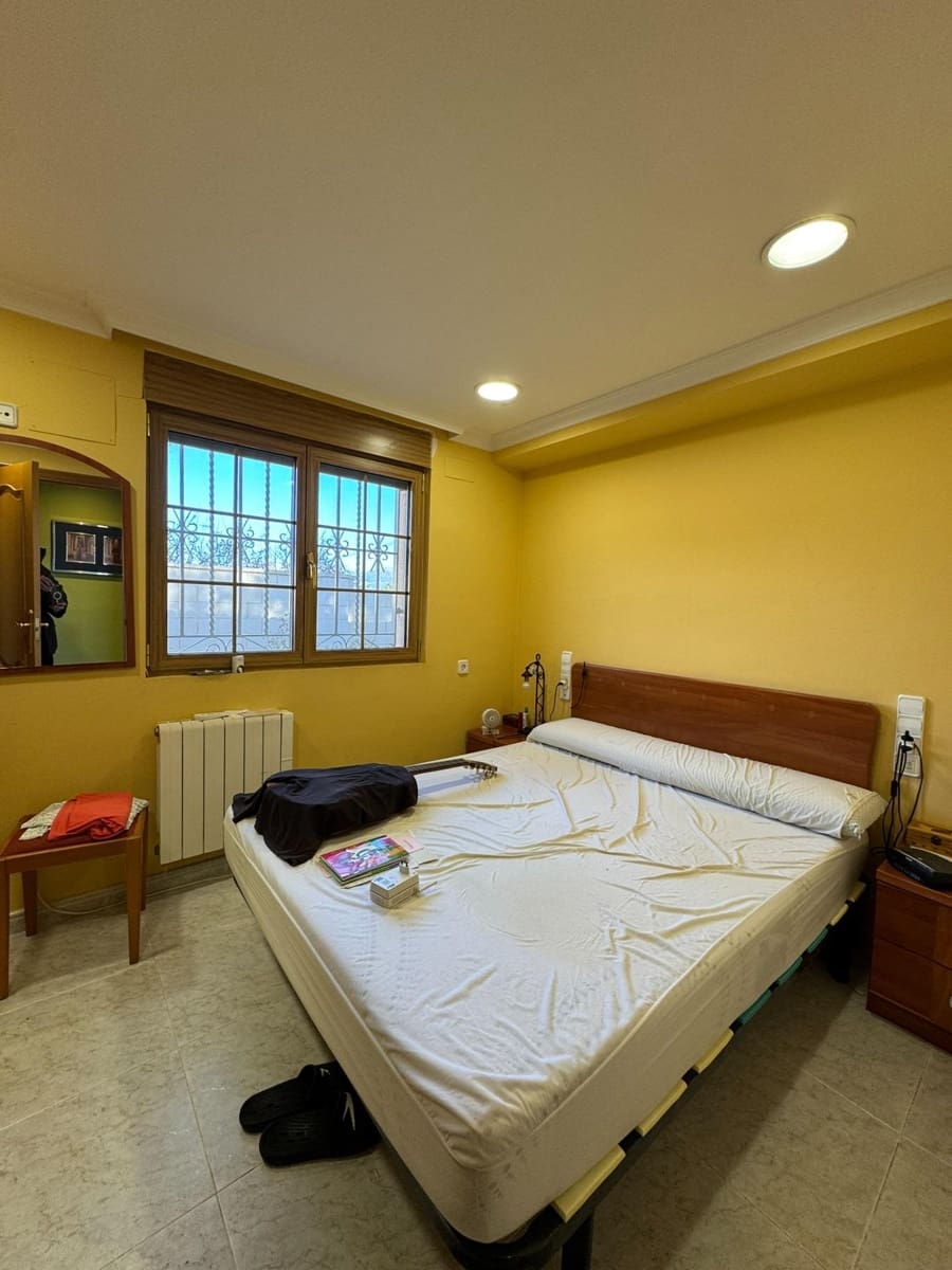 5 soveværelse Villa til salg i Cocentaina med swimmingpool garage - € 280.000 (Ref: 9548375)