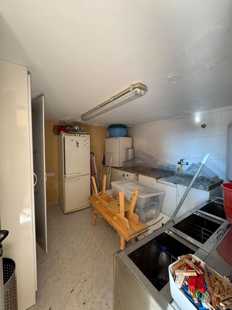 5 soveværelse Villa til salg i Cocentaina med swimmingpool garage - € 280.000 (Ref: 9548375)