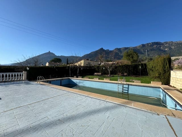 5 soveværelse Villa til salg i Cocentaina med swimmingpool garage - € 280.000 (Ref: 9548375)