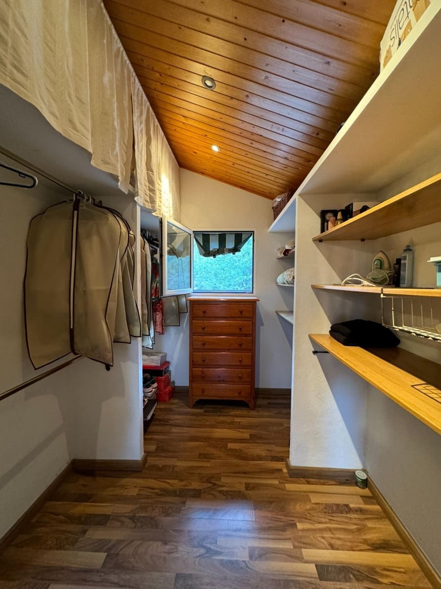 Chalet de 6 habitaciones en Muro de Alcoy en venta con piscina garaje - 280.000 € (Ref: 9551677)