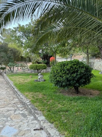 6 bedroom Villa for sale in Muro de Alcoy with pool garage - € 280,000 (Ref: 9551677)