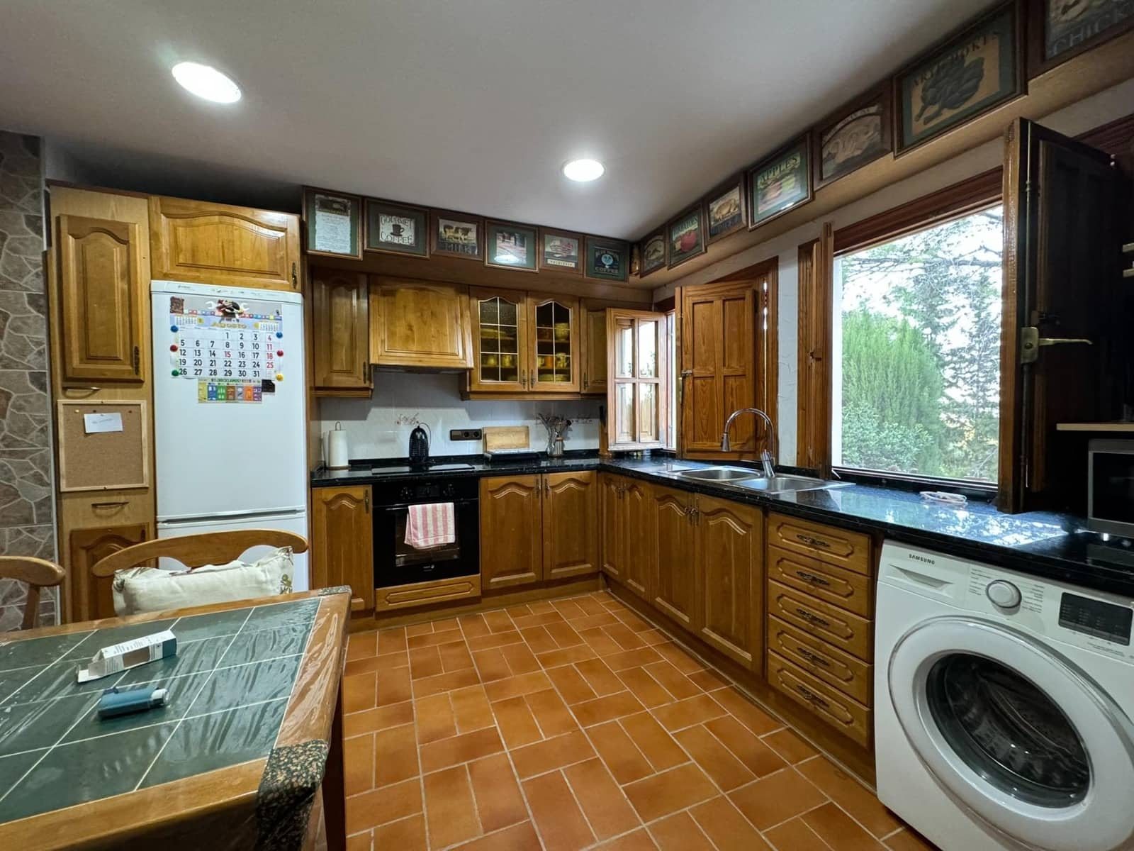 Chalet de 6 habitaciones en Muro de Alcoy en venta con piscina garaje - 280.000 € (Ref: 9551677)