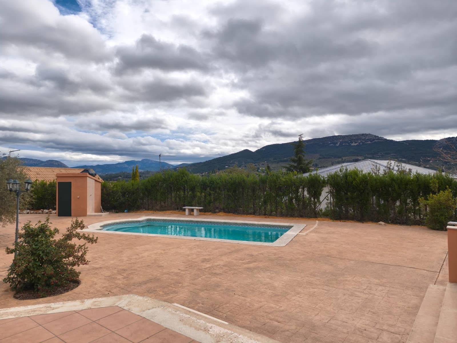 5 bedroom Villa for sale in Cocentaina with garage - € 369,000 (Ref: 9627691)