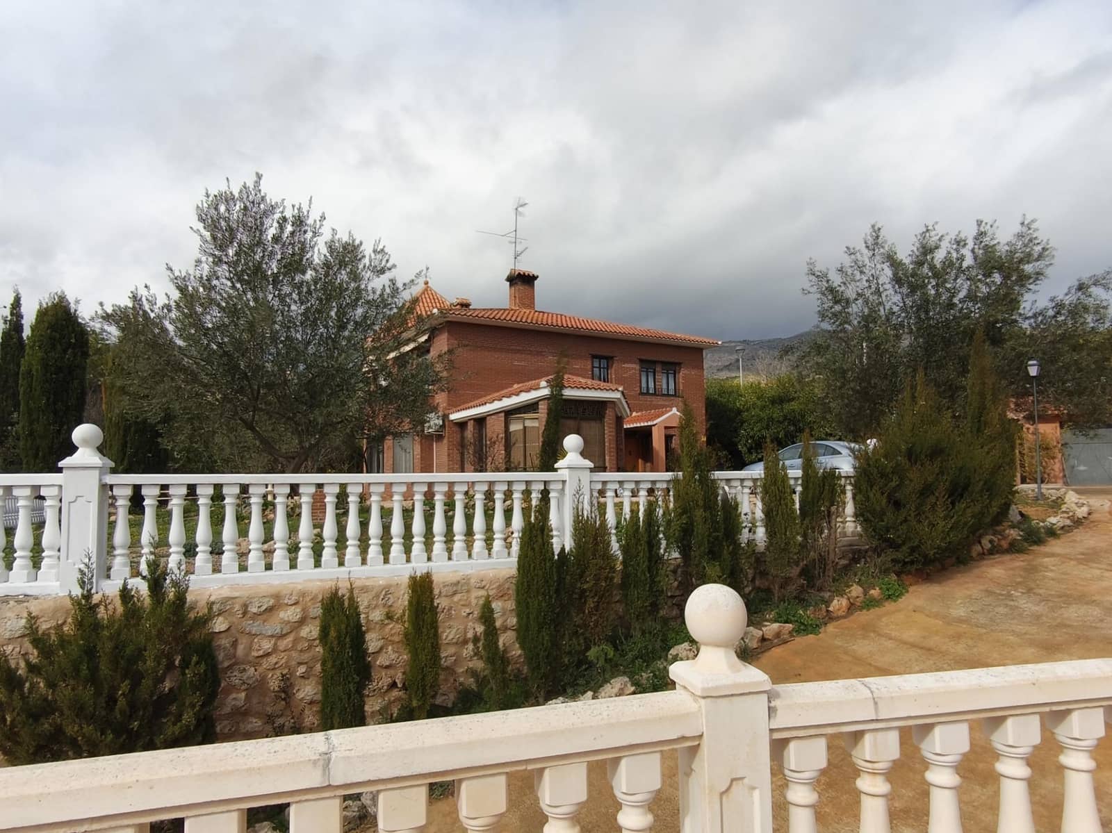 5 bedroom Villa for sale in Cocentaina with garage - € 369,000 (Ref: 9627691)