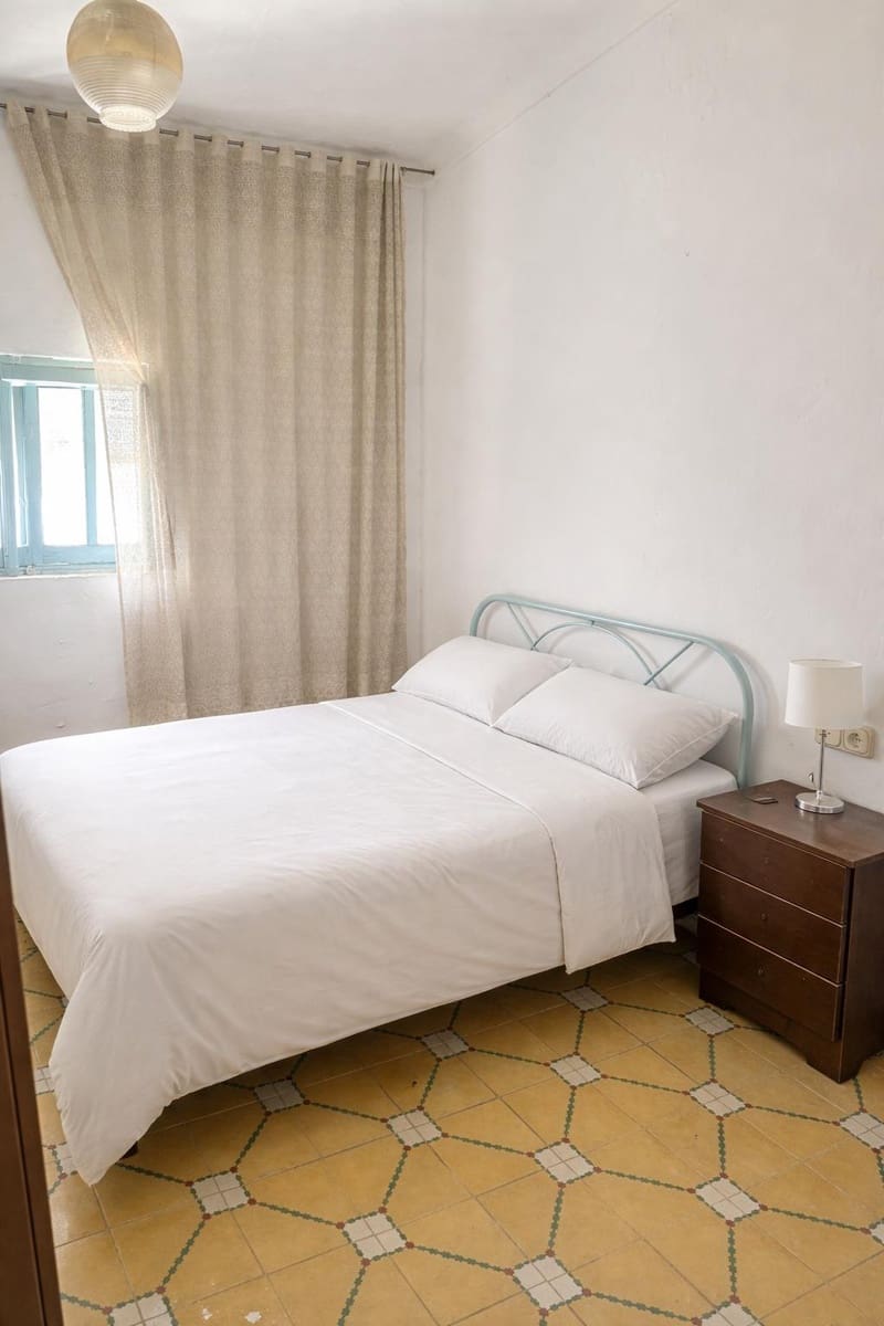 4 bedroom Townhouse for sale in Olula del Rio - € 60,000 (Ref: 9639545)