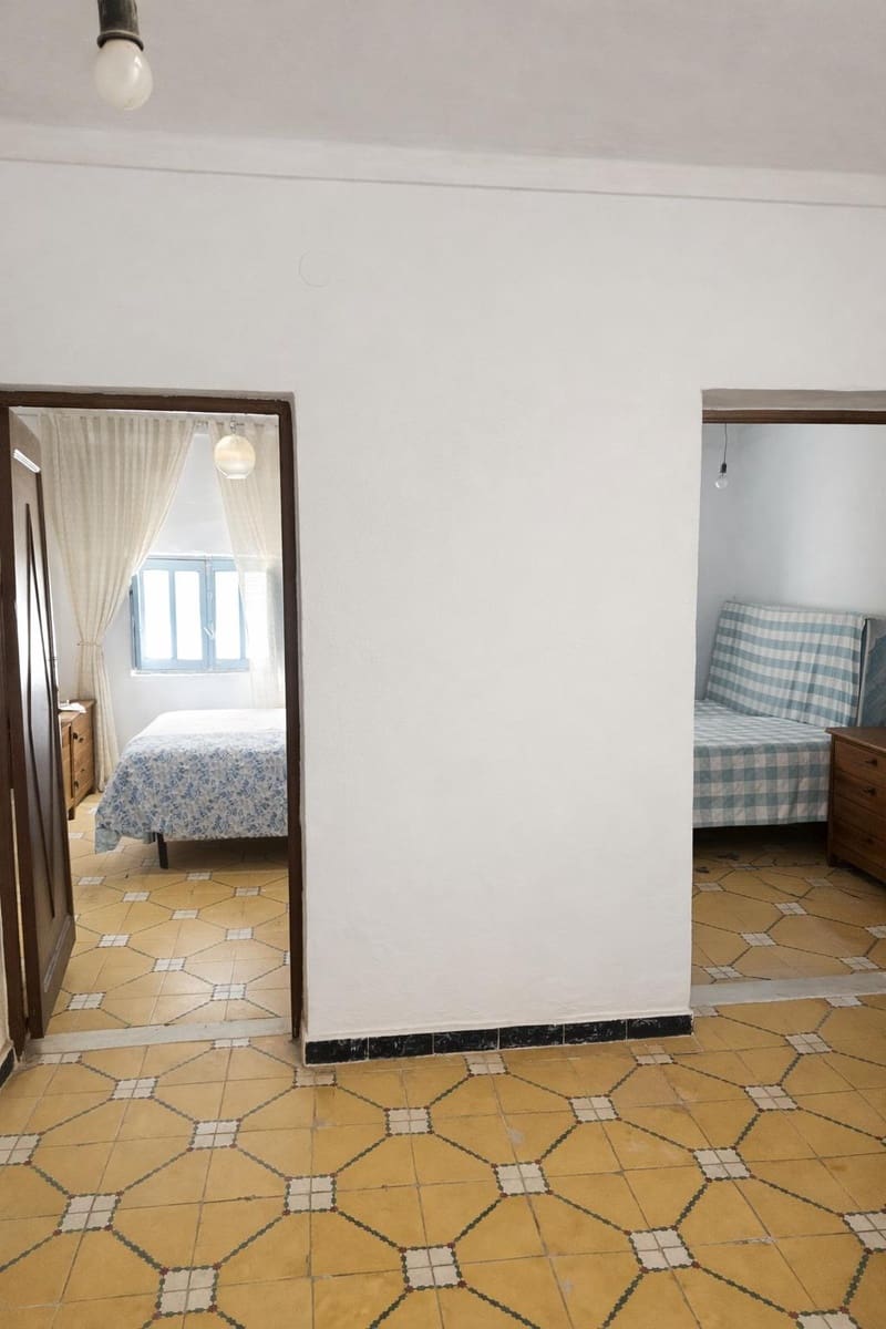 4 bedroom Townhouse for sale in Olula del Rio - € 60,000 (Ref: 9639545)