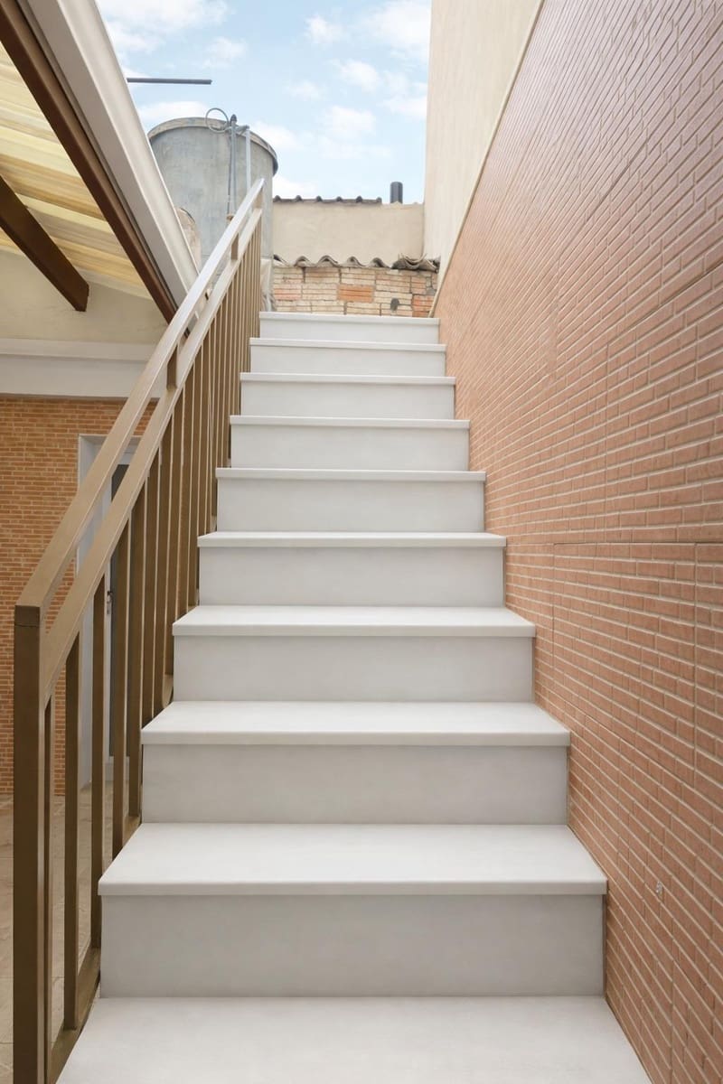 4 bedroom Townhouse for sale in Olula del Rio - € 60,000 (Ref: 9639545)