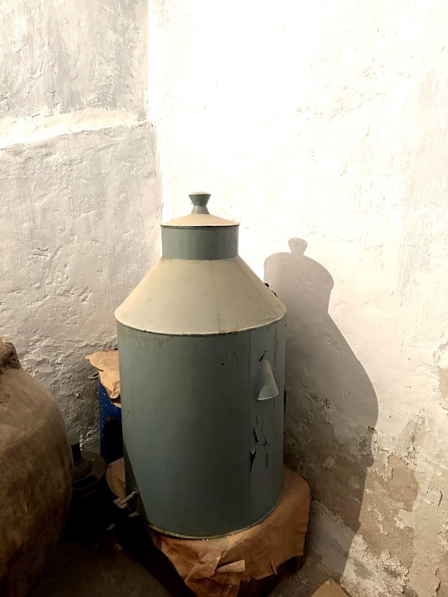 7 bedroom Finca/Country House for sale in Bayarque with garage - € 200,000 (Ref: 9645149)