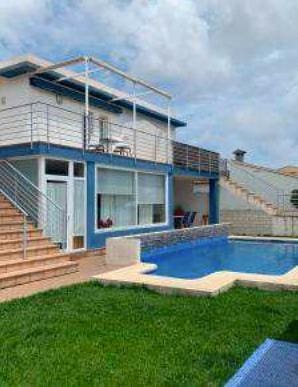 2 bedroom Apartment for sale in Denia with pool garage - € 250,000 (Ref: 9652122)