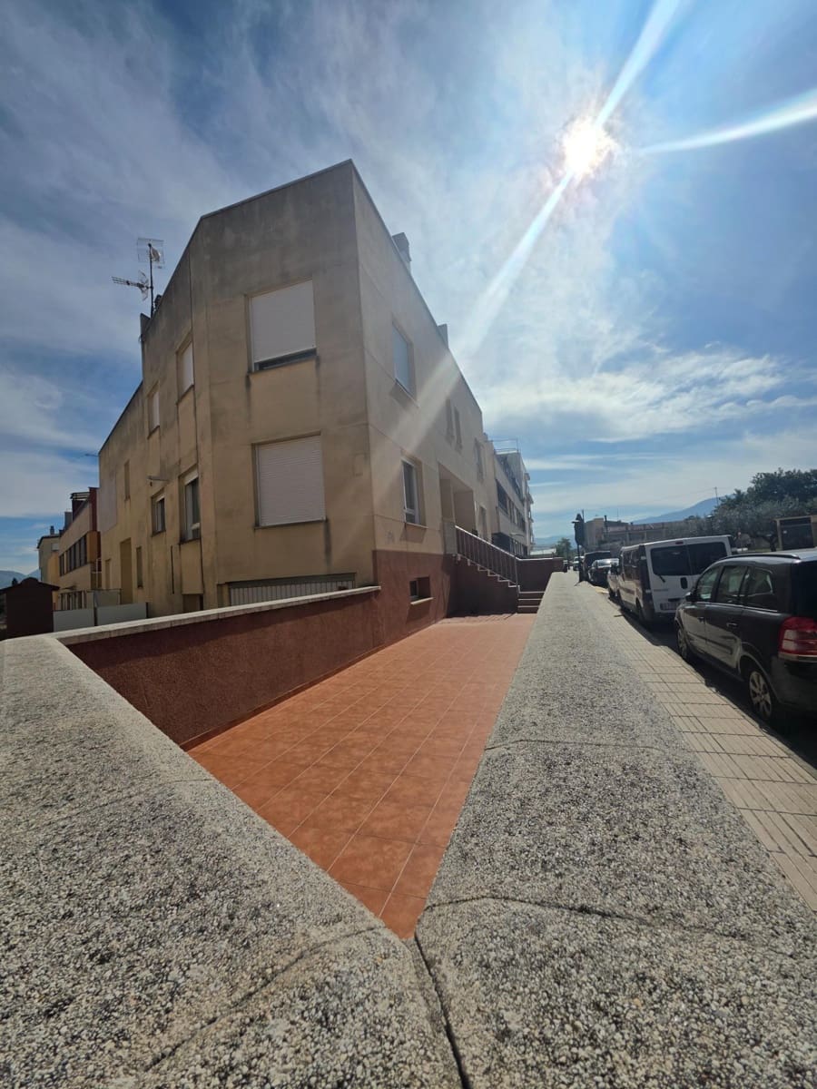 3 soveværelse Rækkehus til salg i Cocentaina med garage - € 179.000 (Ref: 9656202)