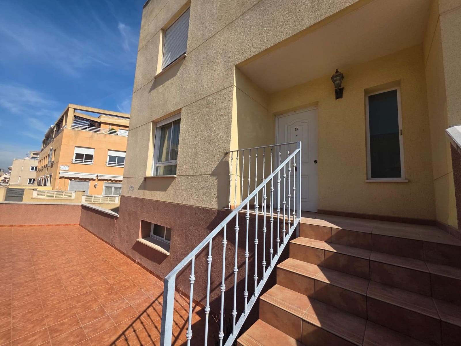 3 soveværelse Rækkehus til salg i Cocentaina med garage - € 179.000 (Ref: 9656202)