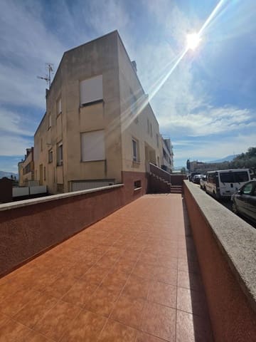 3 bedroom Terraced Villa for sale in Cocentaina with garage - € 179,000 (Ref: 9656202)