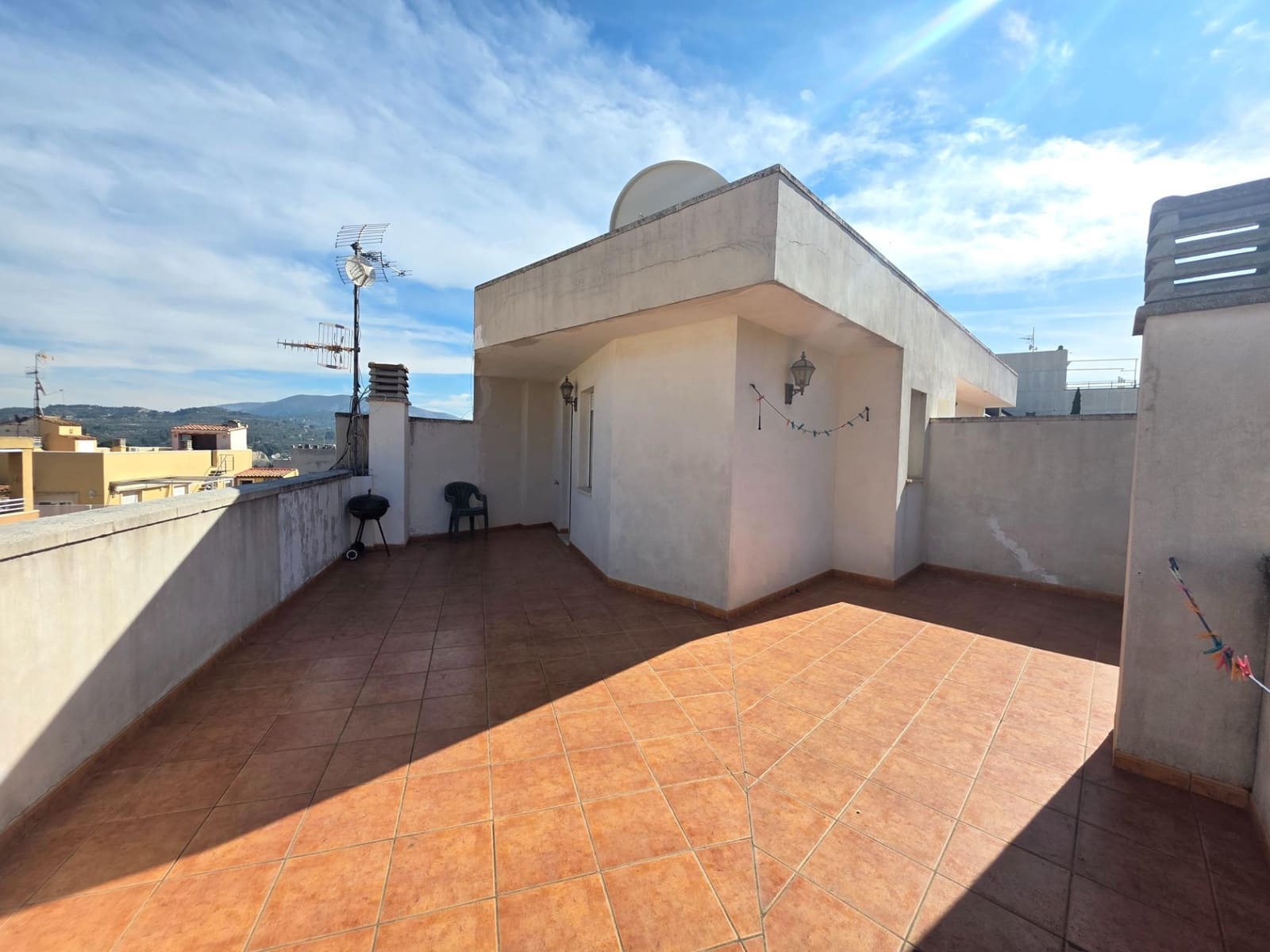 Adosado de 3 habitaciones en Cocentaina en venta con garaje - 179.000 € (Ref: 9656202)