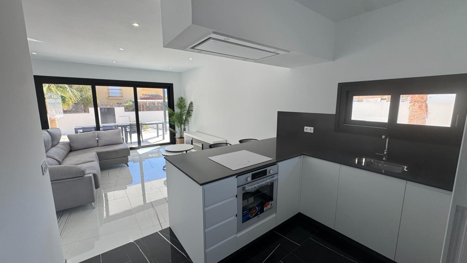 2 bedroom Villa for sale in Los Gallardos with pool garage - € 324,000 (Ref: 9707536)