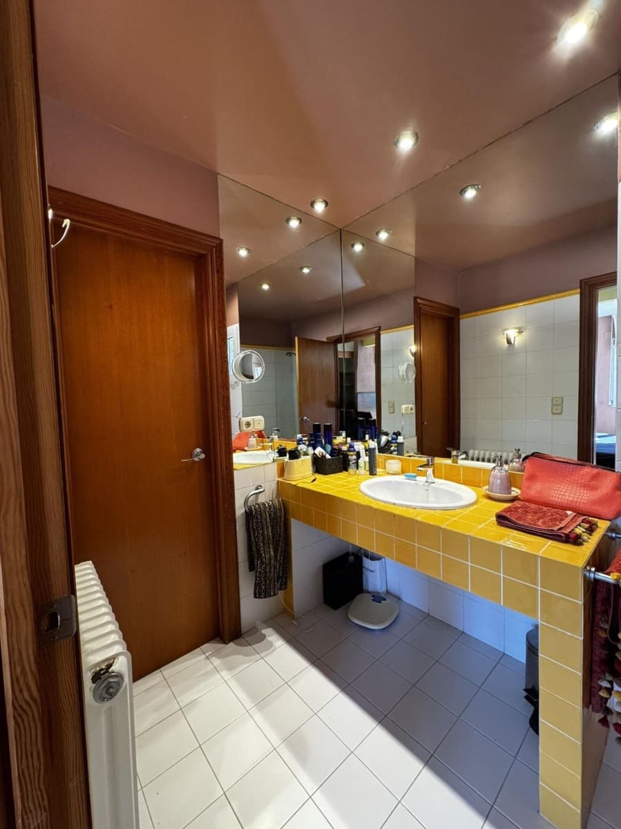 5 bedroom Villa for sale in Alcoy / Alcoi - € 350,000 (Ref: 9712092)