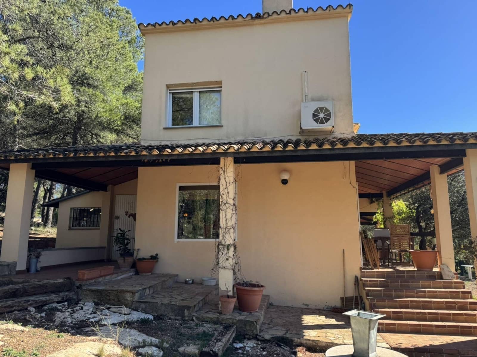 5 bedroom Villa for sale in Alcoy / Alcoi - € 350,000 (Ref: 9712092)