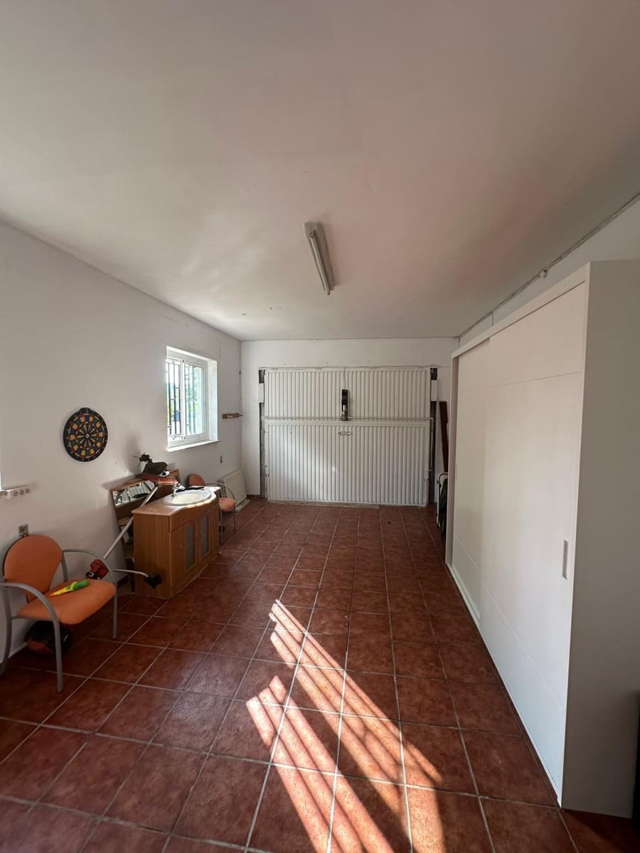 4 bedroom Villa for sale in Muro de Alcoy with pool - € 440,000 (Ref: 9726757)