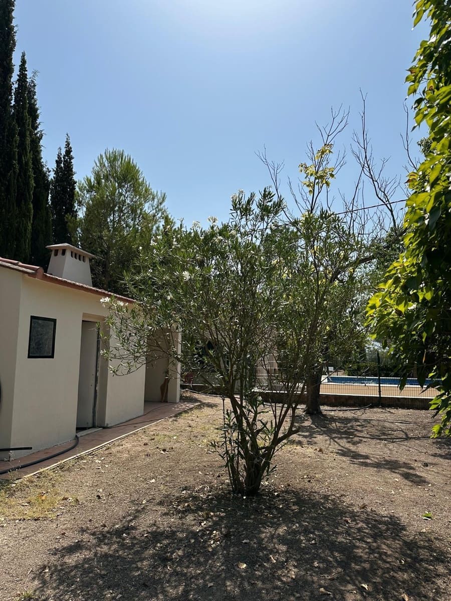 4 bedroom Villa for sale in Muro de Alcoy with pool - € 440,000 (Ref: 9726757)