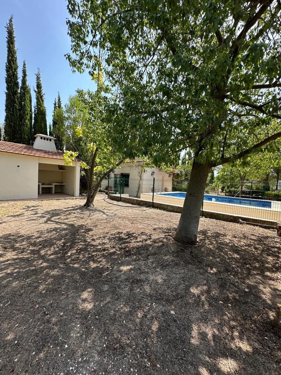 4 bedroom Villa for sale in Muro de Alcoy with pool - € 440,000 (Ref: 9726757)