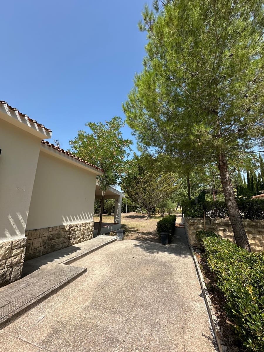 4 bedroom Villa for sale in Muro de Alcoy with pool - € 440,000 (Ref: 9726757)