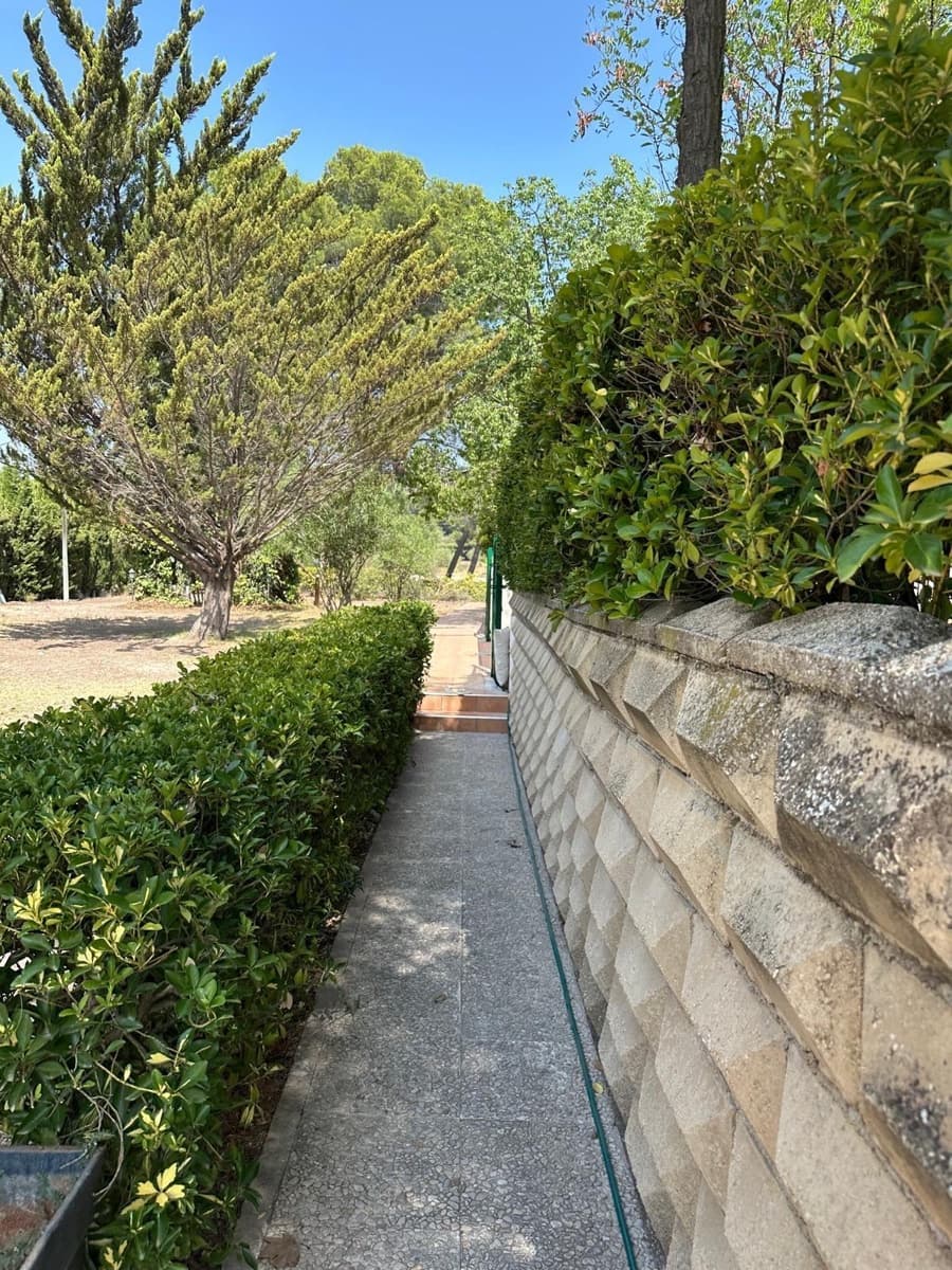 4 bedroom Villa for sale in Muro de Alcoy with pool - € 440,000 (Ref: 9726757)