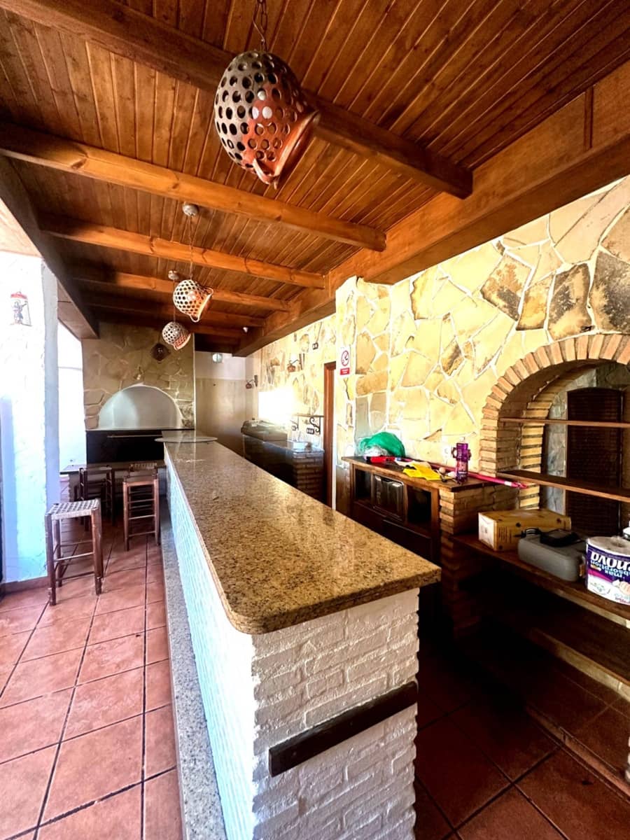 4 bedroom Villa for sale in Olula del Rio - € 300,000 (Ref: 9738934)