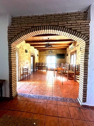 Chalet de 4 habitaciones en Olula del Río en venta - 300.000 € (Ref: 9738934)