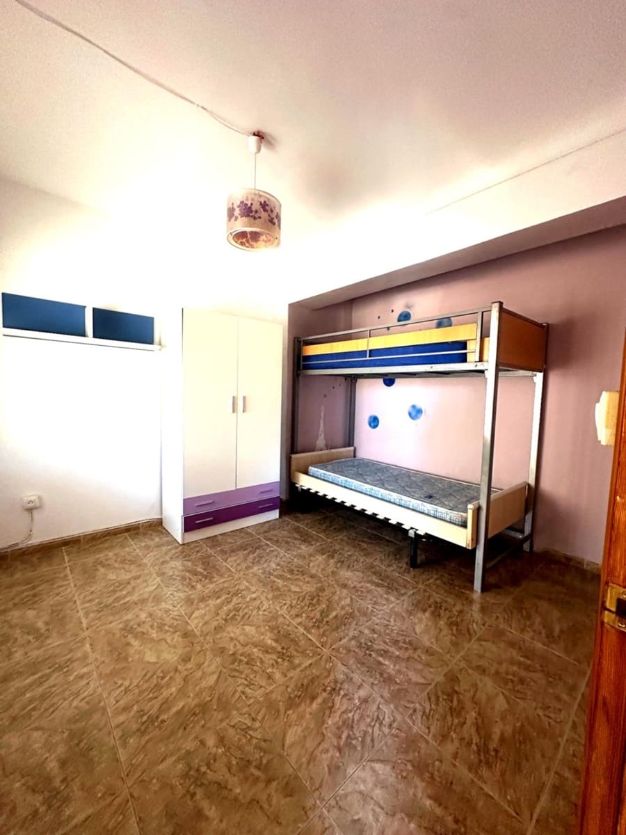 4 bedroom Villa for sale in Olula del Rio - € 300,000 (Ref: 9738934)