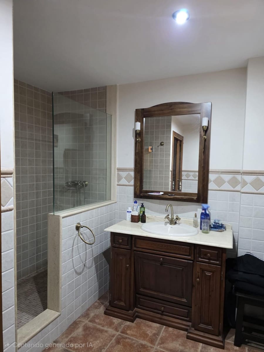 5 bedroom Townhouse for sale in Alcocer de Planes - € 260,000 (Ref: 9738936)