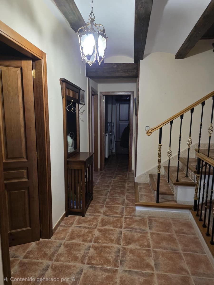 5 bedroom Townhouse for sale in Alcocer de Planes - € 260,000 (Ref: 9738936)