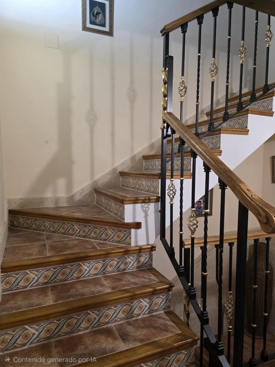 5 bedroom Townhouse for sale in Alcocer de Planes - € 260,000 (Ref: 9738936)