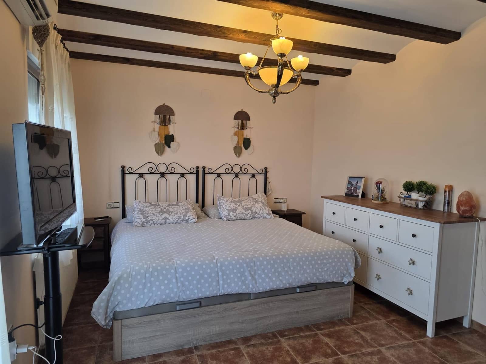 5 bedroom Townhouse for sale in Alcocer de Planes - € 260,000 (Ref: 9738936)