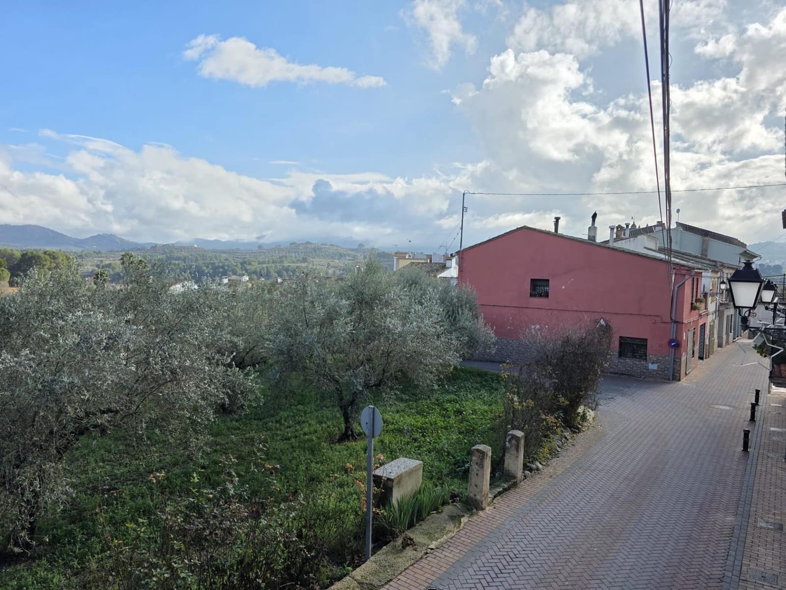 5 bedroom Townhouse for sale in Alcocer de Planes - € 260,000 (Ref: 9738936)