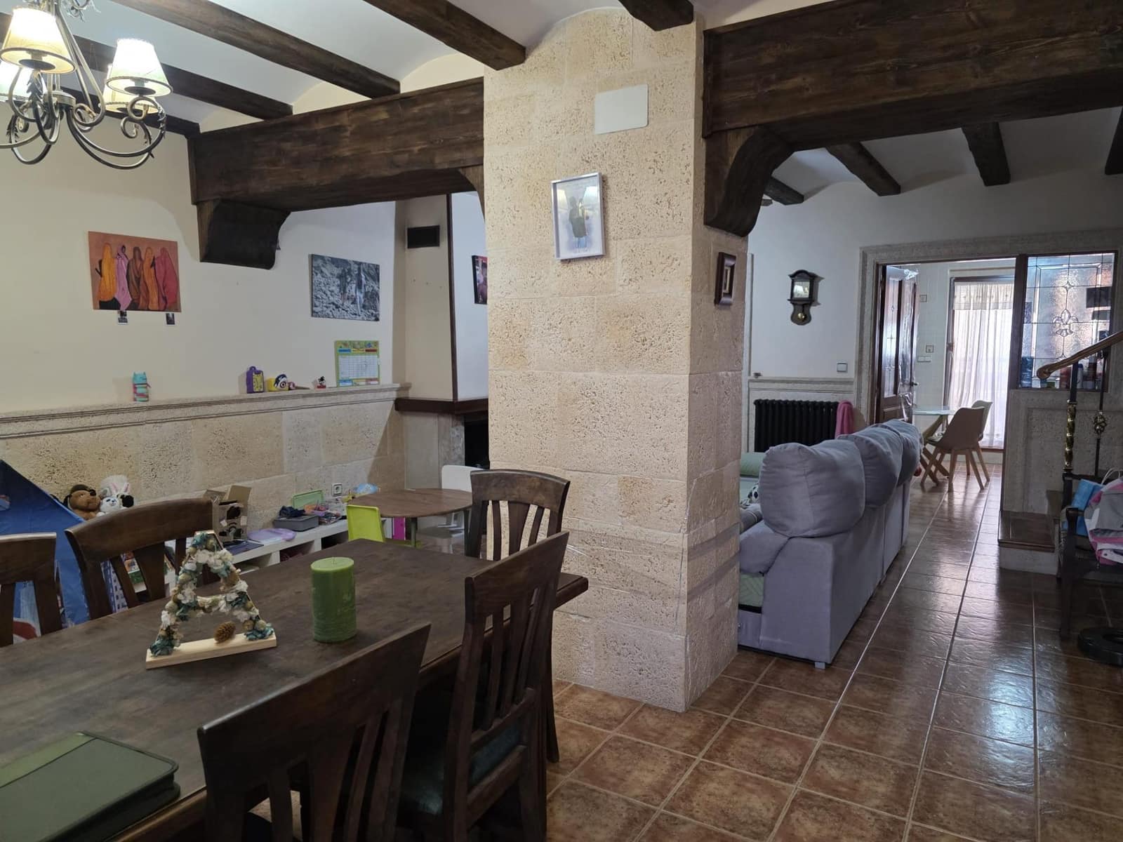 5 bedroom Townhouse for sale in Alcocer de Planes - € 260,000 (Ref: 9738936)